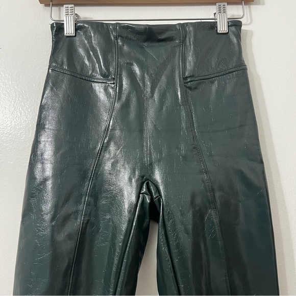 Spanx Faux Leather Patent Compression Liquid Gloss Leggings Green XS Baddie Punk - Picture 3 of 9